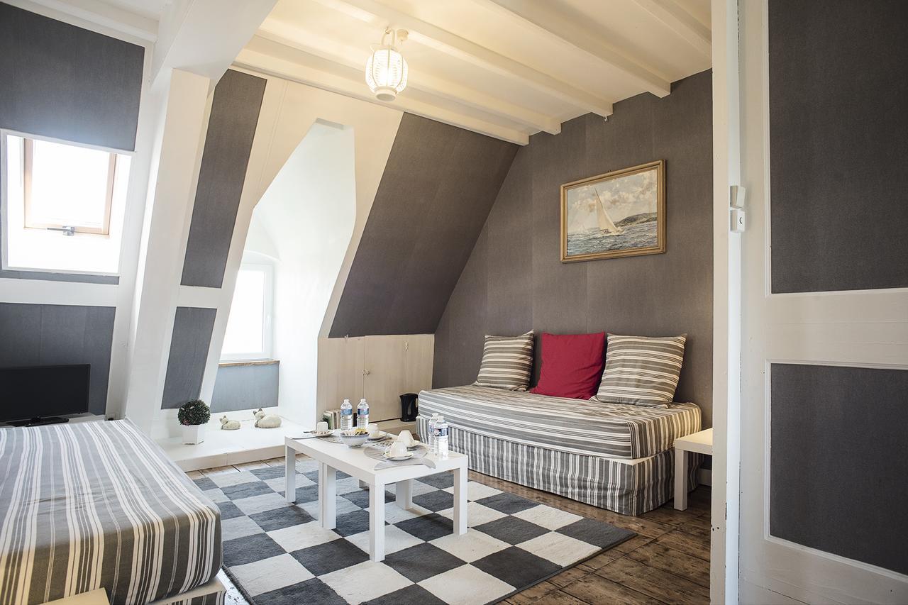 Le Rozel Les Chambres Du Chateau Du Rozel מראה חיצוני תמונה